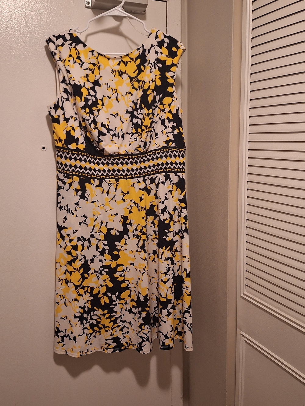 London Times Yellow, White and Black Floral Midi Dress